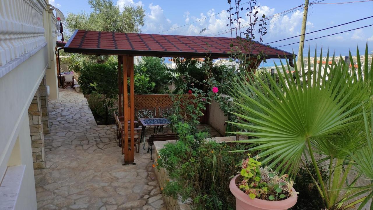 Spartila Apartments Dhërmi Dış mekan fotoğraf