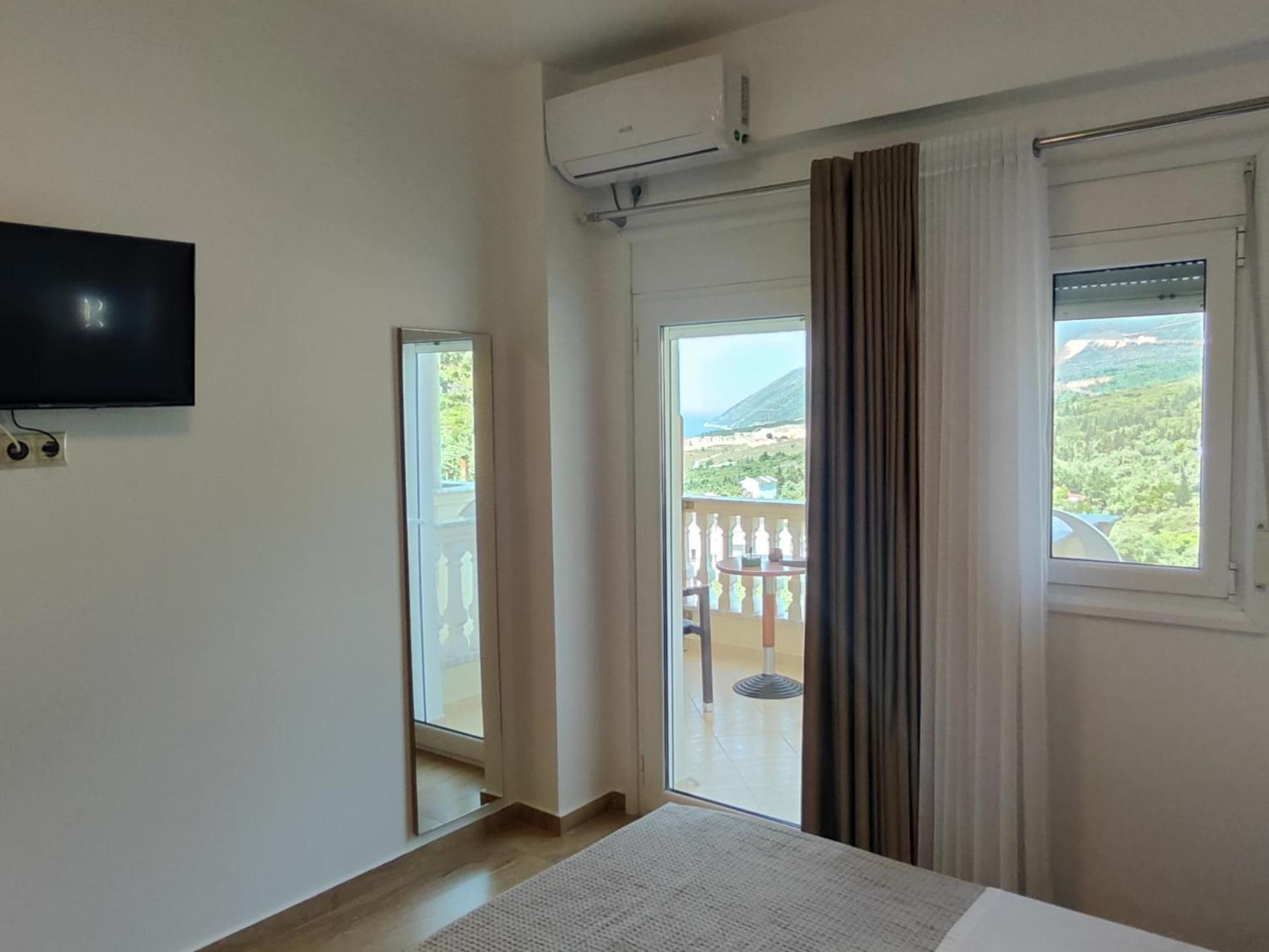 Spartila Apartments Dhërmi Dış mekan fotoğraf