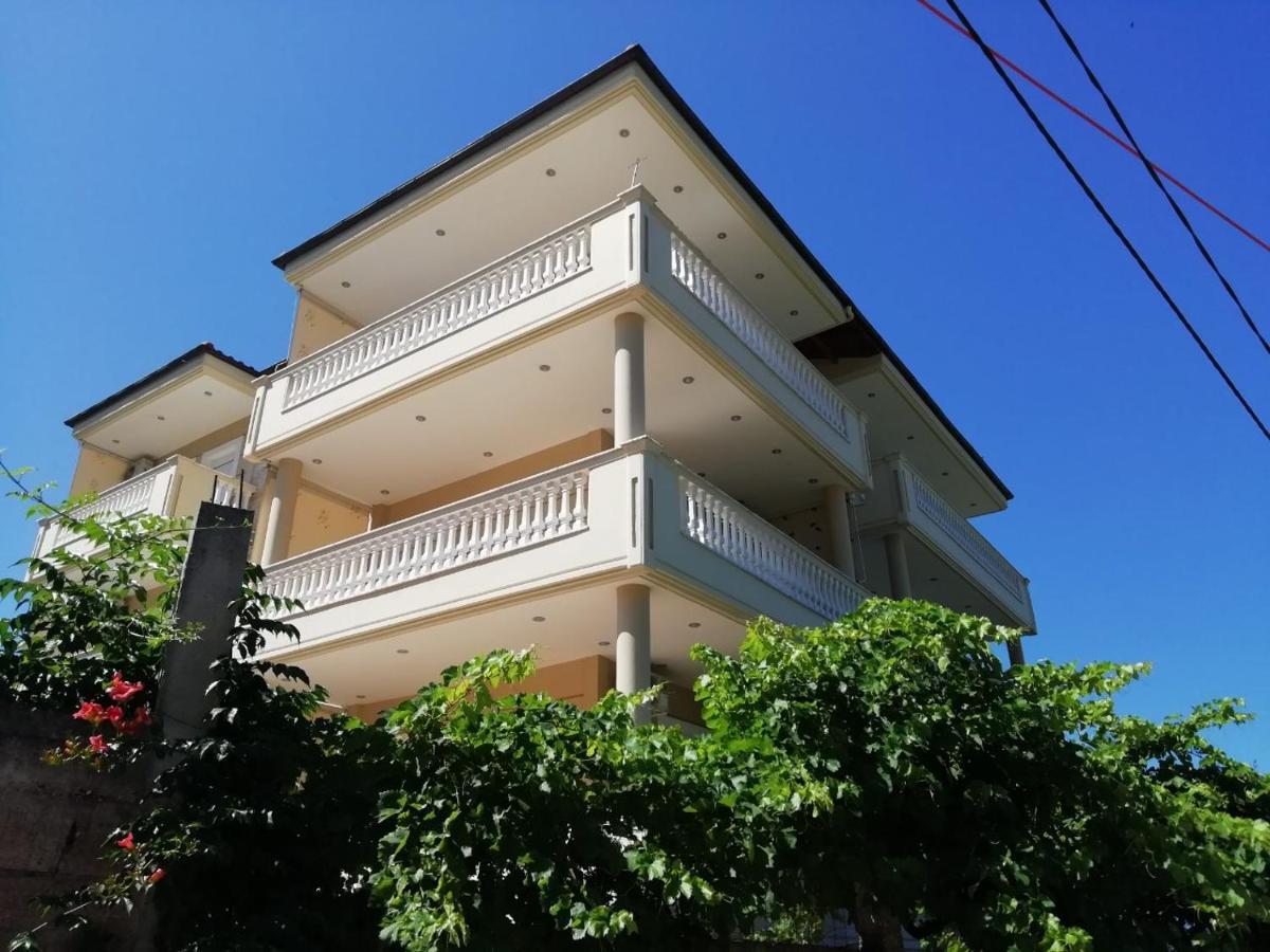 Spartila Apartments Dhërmi Dış mekan fotoğraf